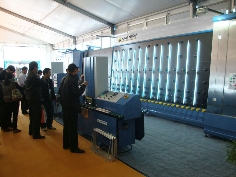 济南金天宇参加2014第25届中国国际玻璃工业技术展览会